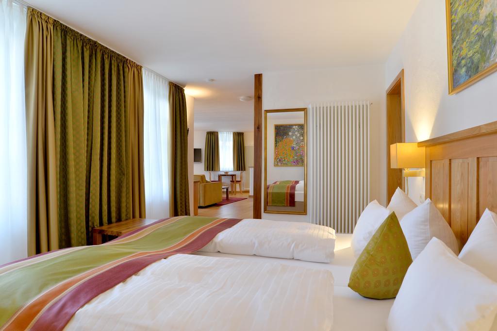 Hotel Haus Lipmann ไบล์ชไตน์ ภายนอก รูปภาพ