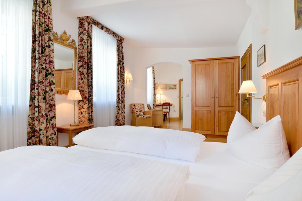 Hotel Haus Lipmann ไบล์ชไตน์ ภายนอก รูปภาพ